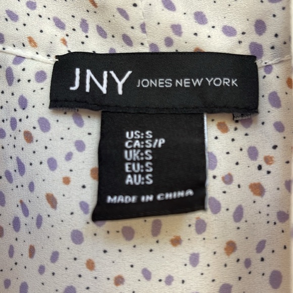 BUNDLE of 2/Blouses - Picture 6 of 11